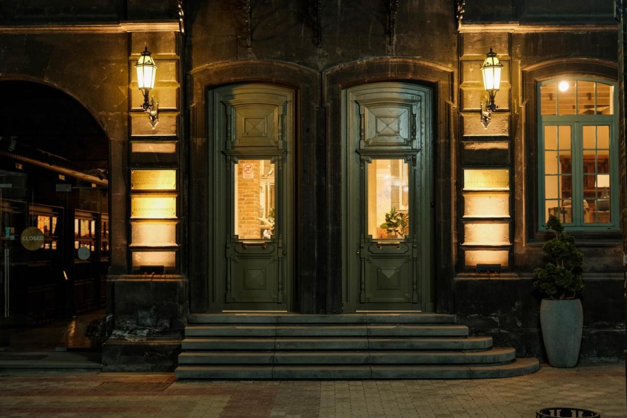 Grand Hotel Gyumri By Apricot Hotels Екстериор снимка