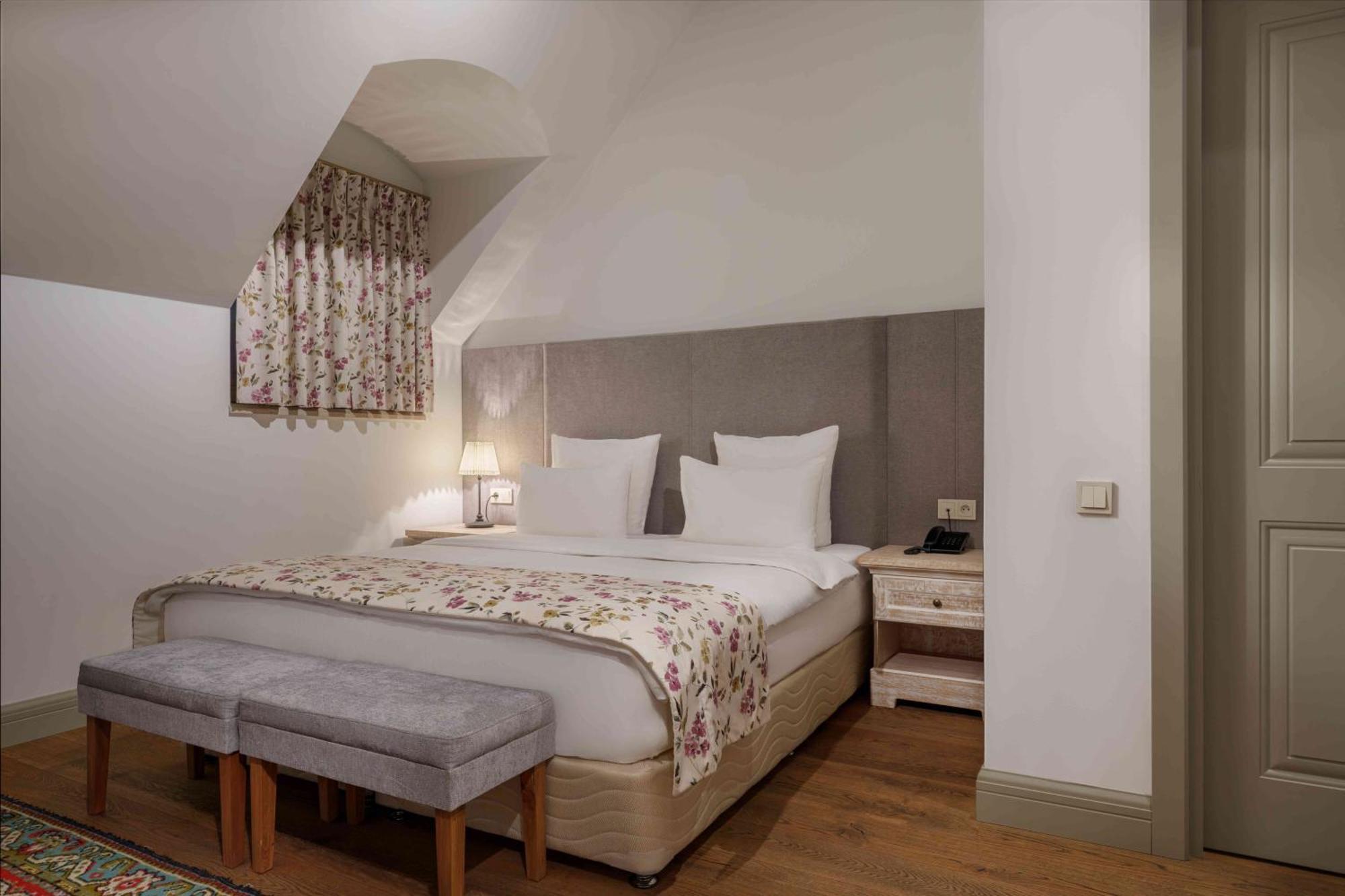 Grand Hotel Gyumri By Apricot Hotels Екстериор снимка