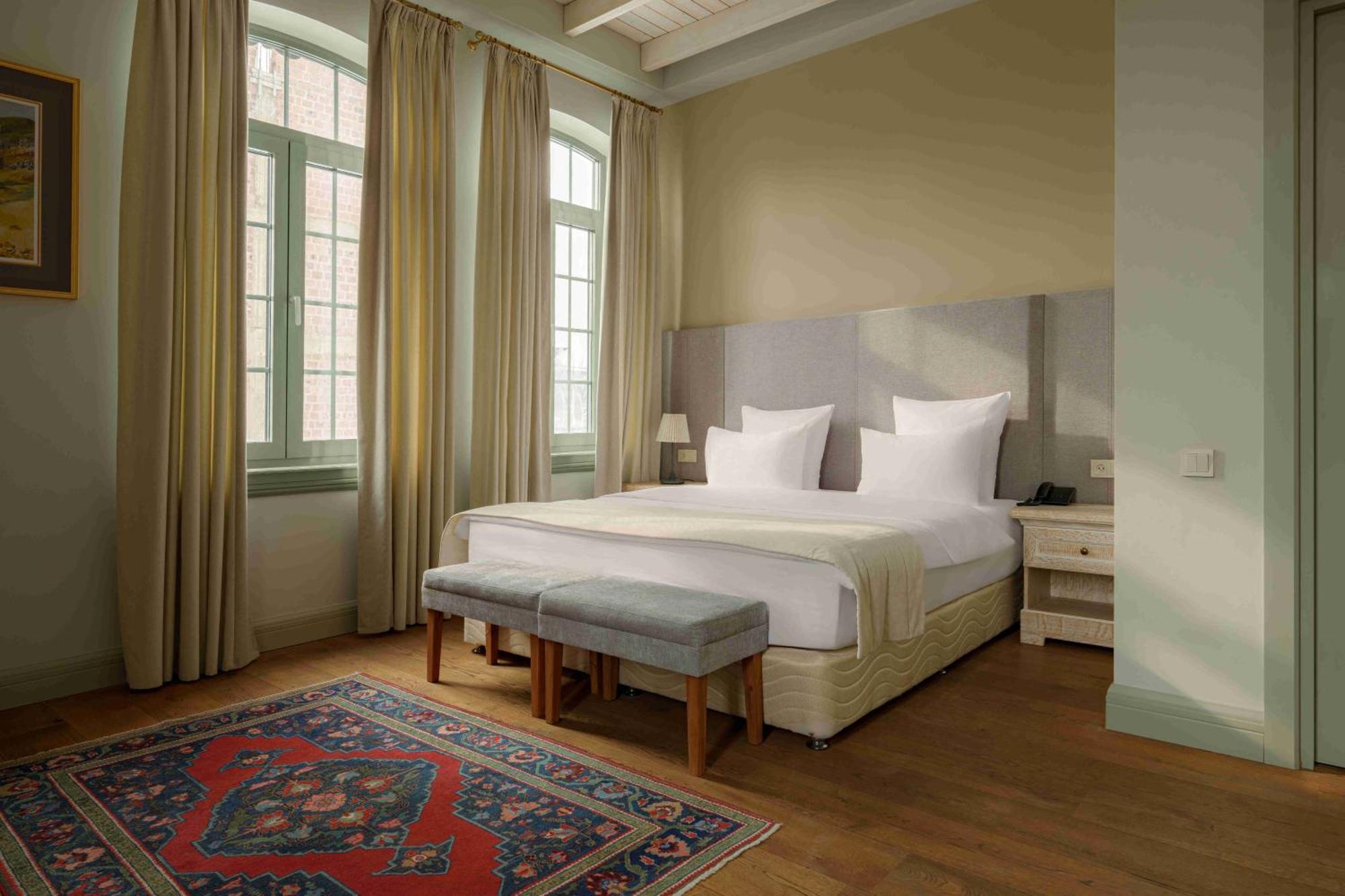 Grand Hotel Gyumri By Apricot Hotels Екстериор снимка