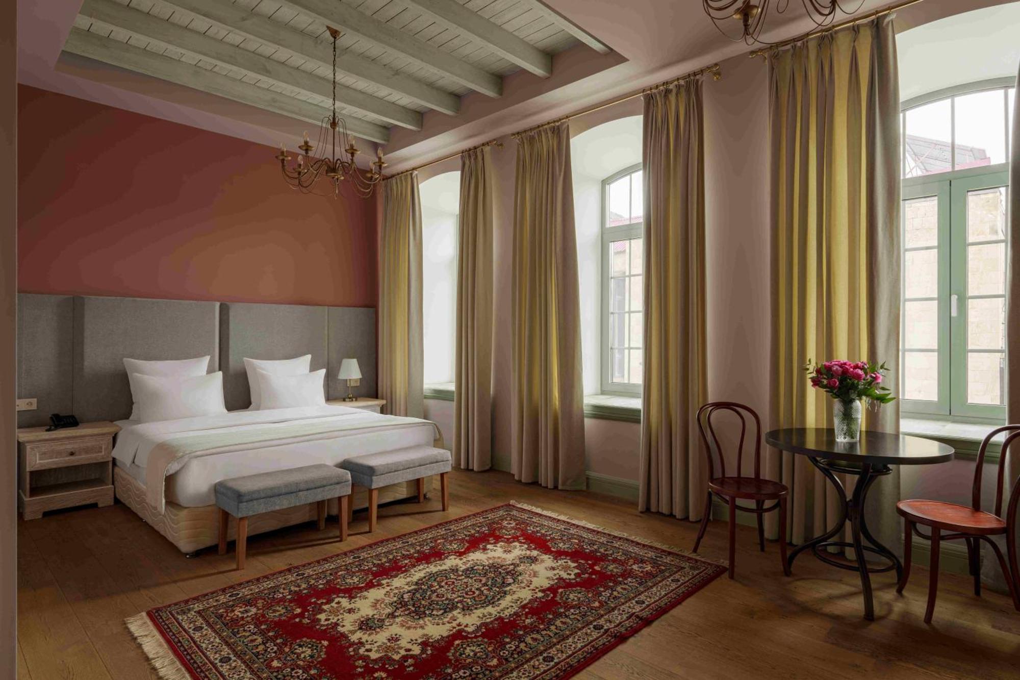 Grand Hotel Gyumri By Apricot Hotels Екстериор снимка